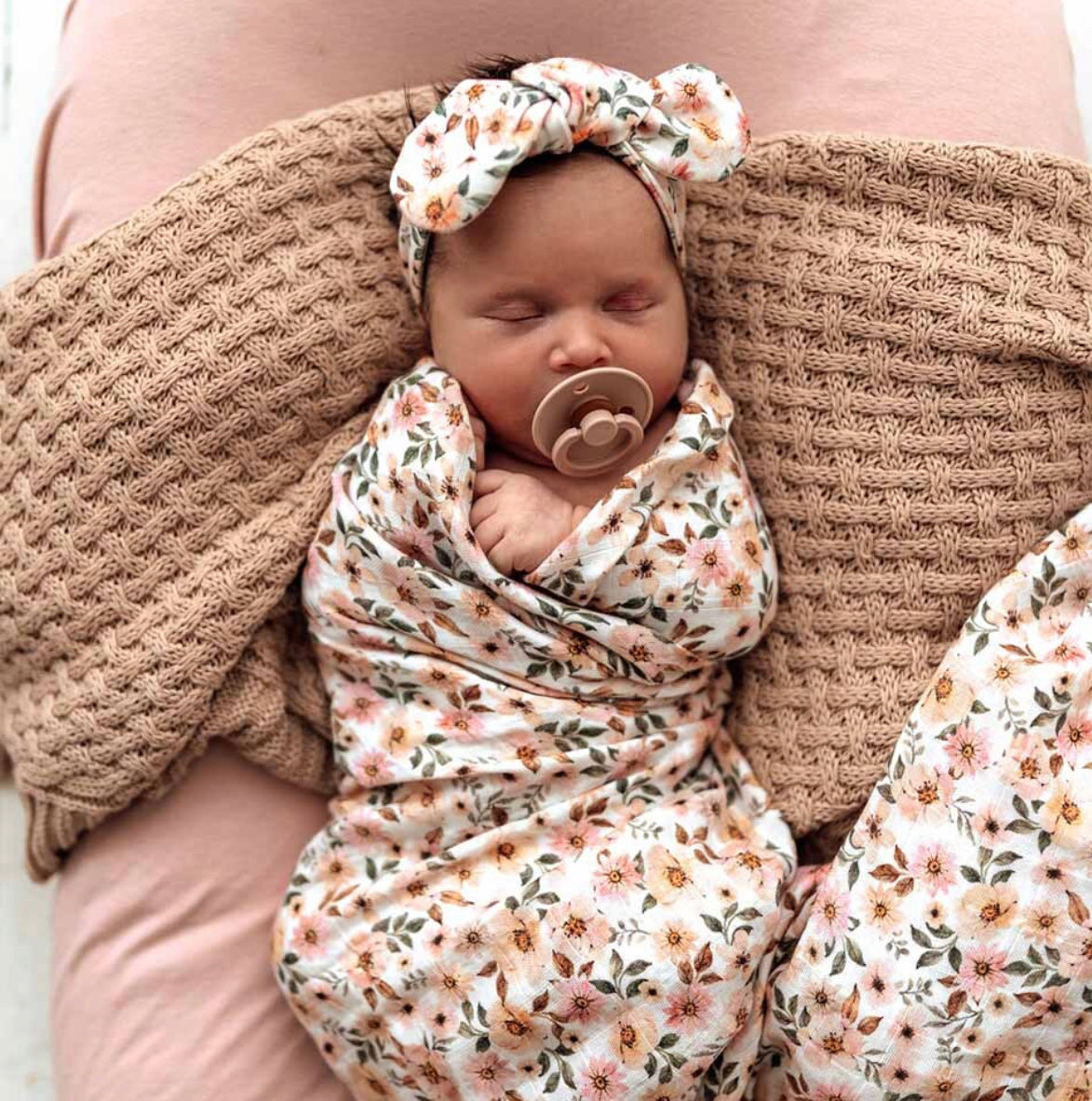 Spring floral Organic muslin wrap - Snuggle Hunny